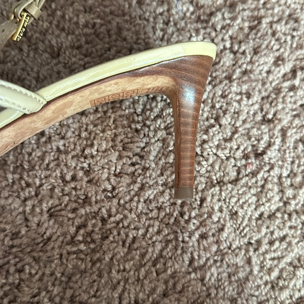 Tory Burch - Picture 6 of 8